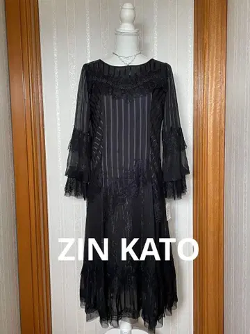 ZIN KATO 레이스 포함 원피스