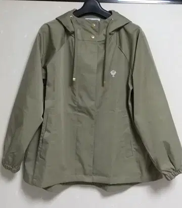 [ 새상품급 ] KEY MEMORY 후드 부착 자켓 올리브