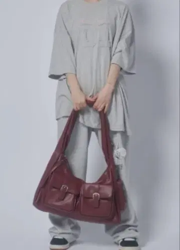새상품급 나카마치 아야 justanoon 빨간색 빅 핸들백