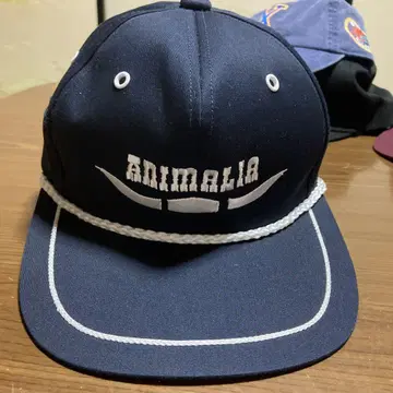 ANIMALIA 네이비 캡