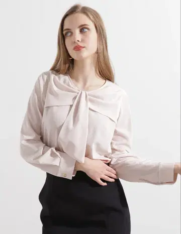 핑키앤다이안 개더 보타이 긴팔 블라우스