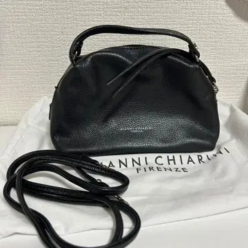 GIANNI CHIARINI 블랙 숄더백