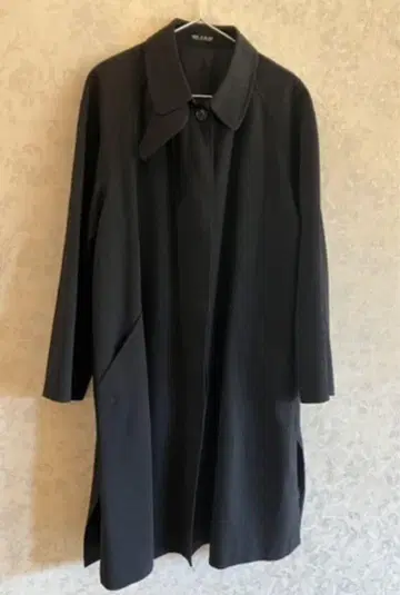 꼼사데모드 블랙 롱 코트 모 100%