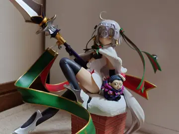 FGO 잔 다르크 알타 산타 릴리 피규어