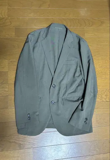 그린 라벨 릴랙싱 셋업 수트 아쉬 그린