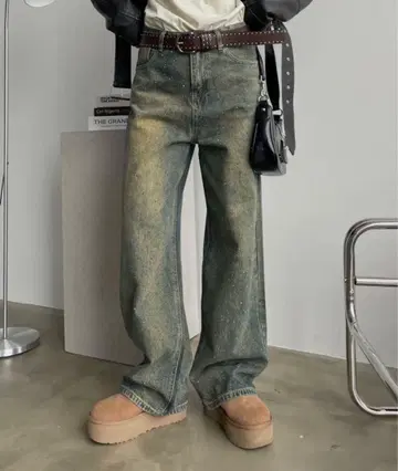 [ SHAGGIE ] 오로라 큐빅 장식 빈티지 루즈 데님 팬츠