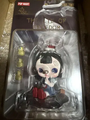POP MART TINY TINY silent rick 피규어