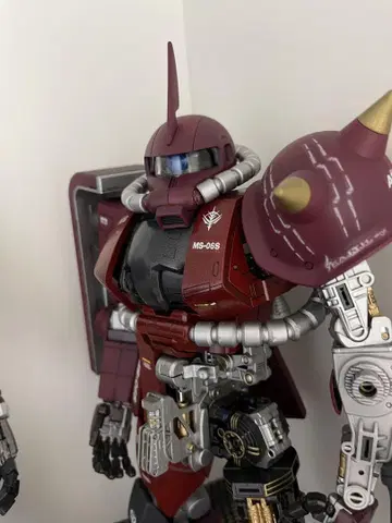 PG MS-06S 건담