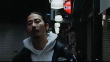 JinDogg 착용 다운 자켓