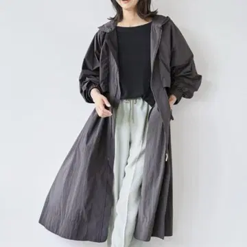 MICA&DEAL (마이카앤딜) 허리 개더 후데트 롱 코트