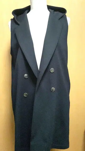 M's Style 에무즈스타일 롱베스트 후드 부착 블랙