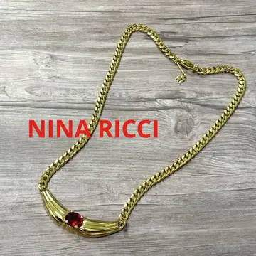 NINA RICCI 레드스톤 x 골드 컬러 펜던트 목걸이