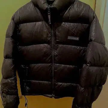 CONVERSE 블랙 다운 자켓