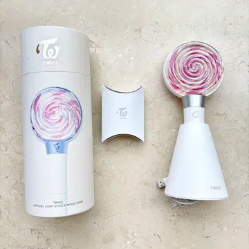 TWICE 공식 응원봉