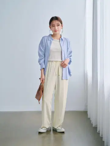 코히나 cohina 스트라이프 백 턱 셔츠 블루