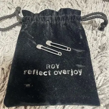 ROY reflect overjoy 안전 핑 귀걸이 ROY 로고