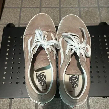 VANS 스웨이드 베이지 스니커즈