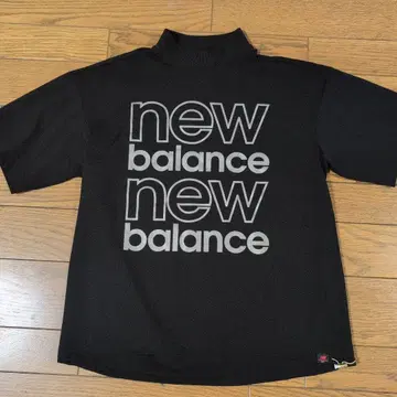 new balance 골프 하이넥 셔츠 블랙 사이즈 2