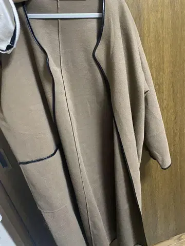 브라운 플리스풍 롱 코트