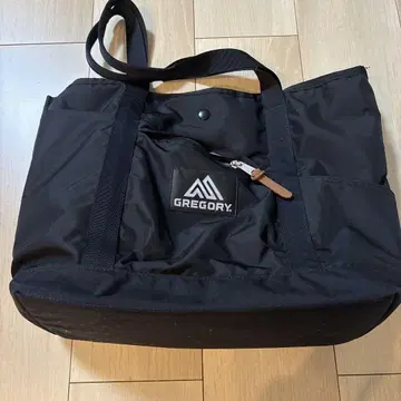 새상품급 GREGORY 블랙 토트백