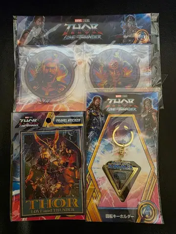 토르 러브 앤 썬더 굿즈 세트