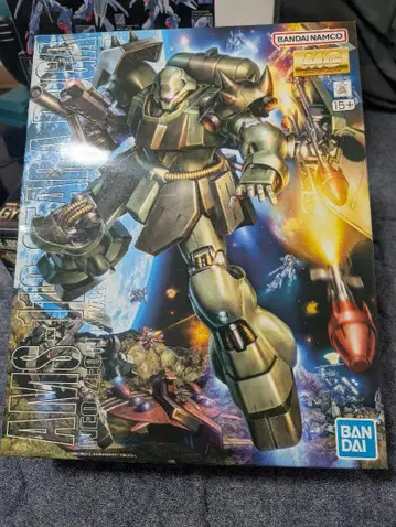 MG 1/100 기라 도가 & MSM-06S 자쿠 II 세트