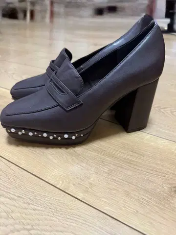 다크 브라운 로퍼