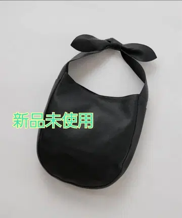 [미사용 새상품] BEARDSLEY 리본 가죽 토트백