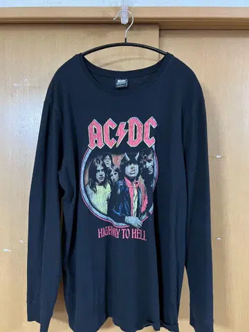 AC/DC 긴팔 티셔츠 구제 의류
