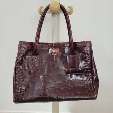 훌라 토트백 핸드백 턴락 악어 엠보싱 가죽