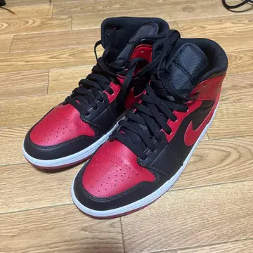 aj1 mid 브레드 박스 있음