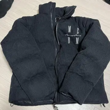 MMDM 블랙 다운 자켓