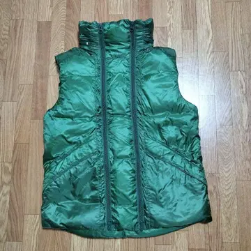 ZUCCA 주카 다운 베스트 그린