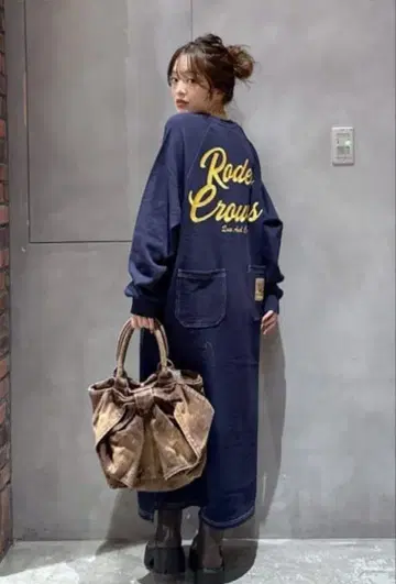 로데오 크라운즈 래글런 컬러 스티치 원피스 네이비