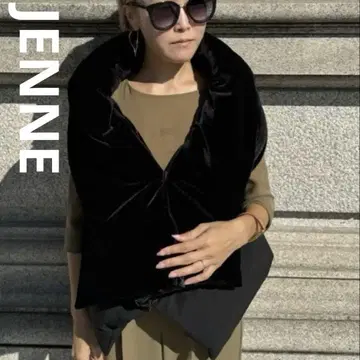 새상품 JENNE 제뉴 기능성 면 머플러 다운 케이프 베스트 벨로아 블랙