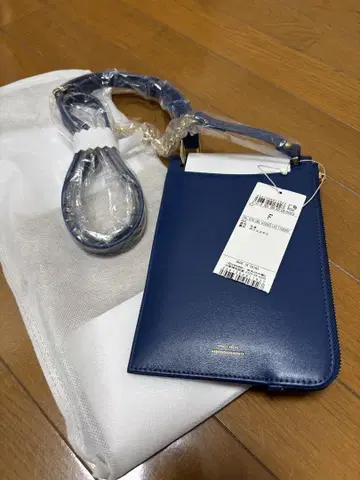 23구 스마트폰 숄더 블루