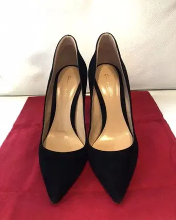 Gianvitto Rossi 블랙 스웨이드 하이힐 37 사이즈