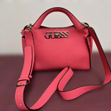 GUESS 핑크 핸드백