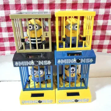 슈퍼배드 미니언즈 솔라 스윙 새장 파랑 옐로우 컬러 그레이