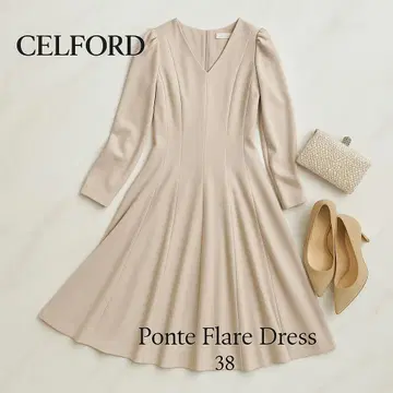 새상품급 CELFORD 분또 플레어 원피스 베이지 38 M 포멀
