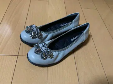 Balancoire 비쥬 장식 실버 슈즈