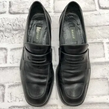 BALLY 블랙 가죽 로퍼