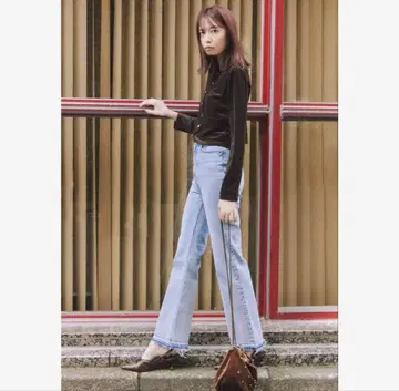 COCO DEAL 플레어 데님 팬츠 라이트 블루