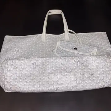 한국 토트 화이트 백 파우치 포함
