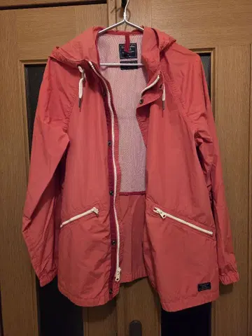 Abercrombie & Fitch 핑크 마운틴 파카 XS