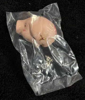 일곱개의 대죄 20권 한정판 혜택 피규어 앉아있는 호크