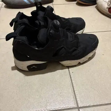 리복 펌프 퓨리 26.5cm