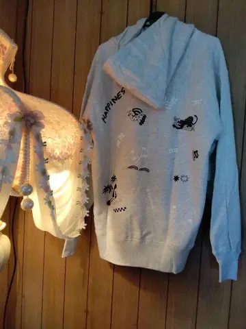 카스타네 - 후드티