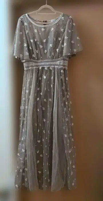 코코딜 원피스