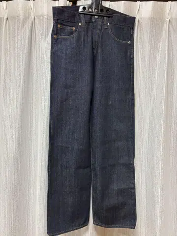 타미 힐피거 스트레이트 데님